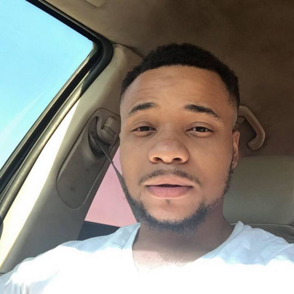 Meet your Posher, Cameron